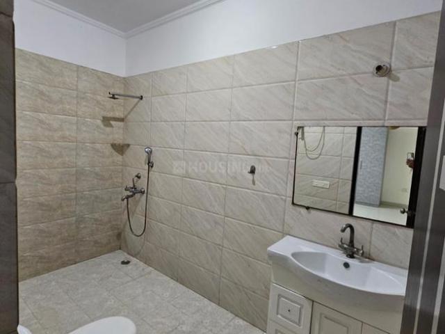 Residential Plot in Sector 46 for resale Noida. The reference number is 20127857