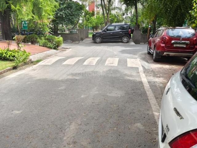 Residential Plot in Sector 46 for resale Noida. The reference number is 20688799