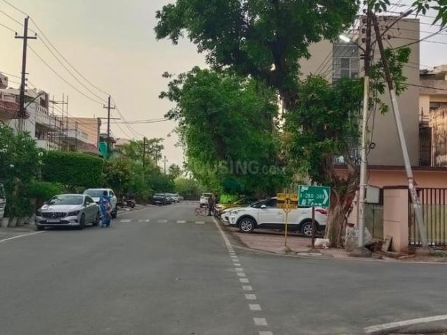 Residential Plot in Sector 46 for resale Noida. The reference number is 21335628