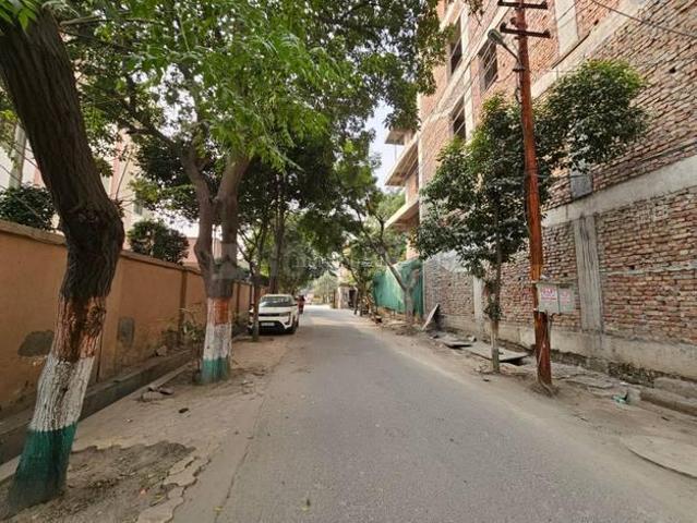 Residential Plot in Sector 48 for resale Noida. The reference number is 20476730