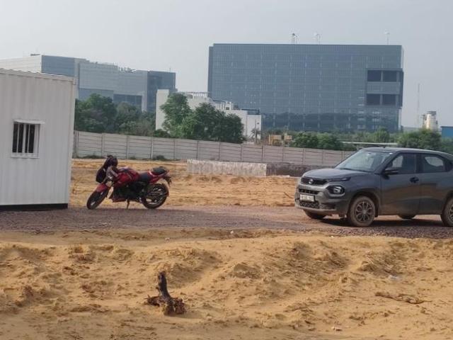 Residential Plot in Sector 48 for resale Gurgaon. The reference number is 20893136