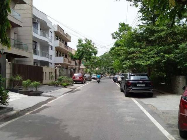 Residential Plot in Sector 49 for resale Noida. The reference number is 19431125