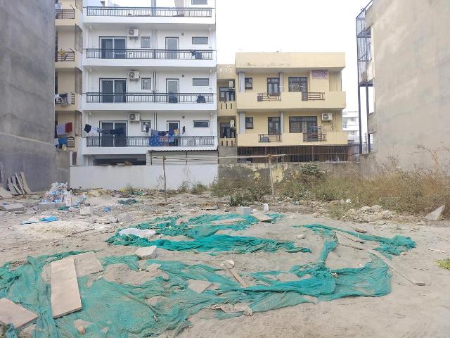Residential Plot in Sector 4 for resale Gurgaon. The reference number is 18328038