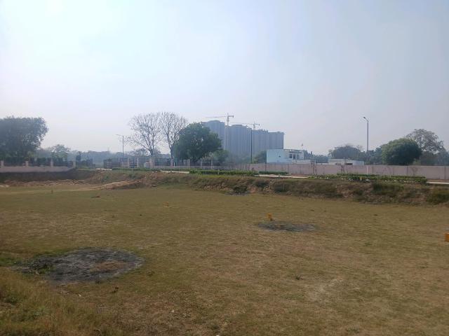 Residential Plot in Sector 4 for resale Sohna. The reference number is 17852836