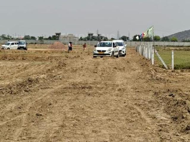 Residential Plot in Sector 4 for resale Sohna. The reference number is 20892534