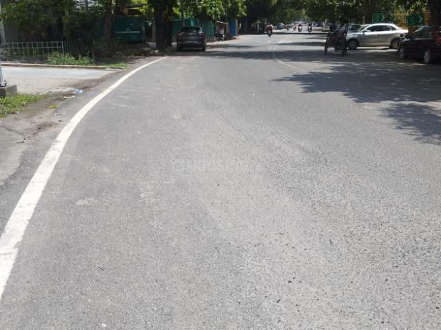 Residential Plot in Sector 51 for resale Noida. The reference number is 17797186