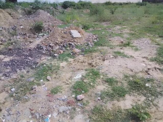 Residential Plot in Sector 51 for resale Noida. The reference number is 19898648