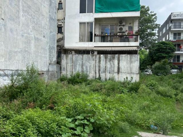 Residential Plot in Sector 57 for resale Gurgaon. The reference number is 20650111