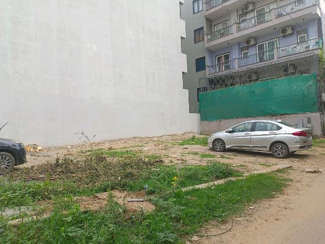 Residential Plot in Sector 57 for resale Gurgaon. The reference number is 20787631