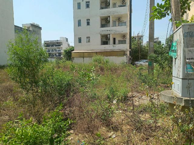Residential Plot in Sector 57 for resale Gurgaon. The reference number is 21050118