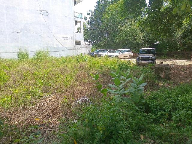 Residential Plot in Sector 57 for resale Gurgaon. The reference number is 21050128
