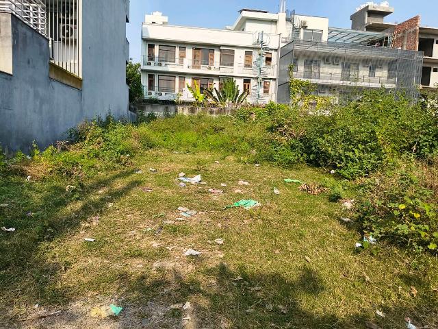 Residential Plot in Sector 57 for resale Gurgaon. The reference number is 21250474