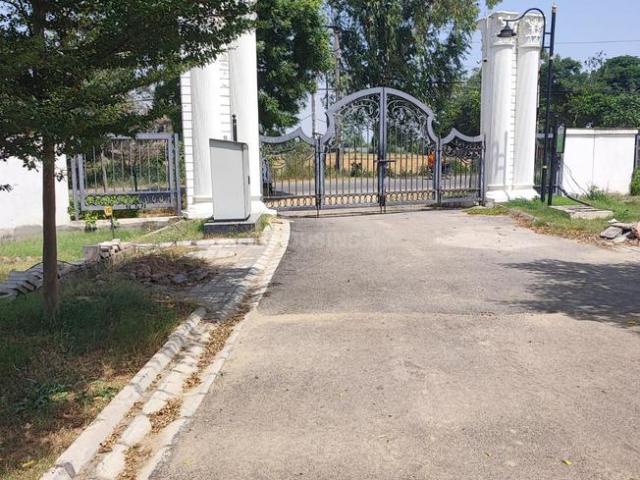 Residential Plot in Sector 5 for resale Sohna. The reference number is 15349160