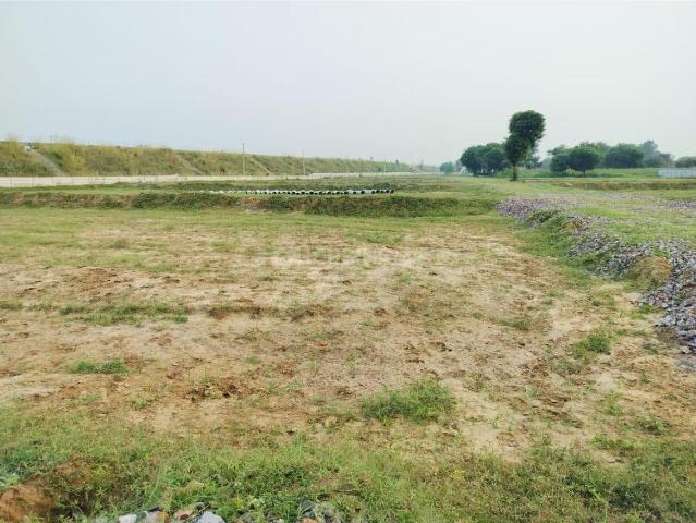 Residential Plot in Sector 5 for resale Sohna. The reference number is 16012454