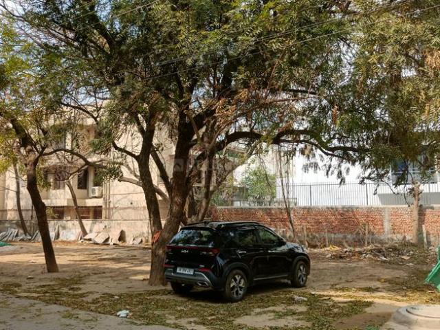 Residential Plot in Sector 63 for resale Gurgaon. The reference number is 20887098