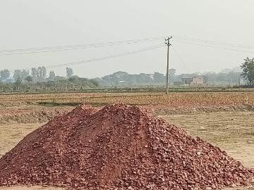 Residential Plot in Sector 73 for resale Noida. The reference number is 20024535