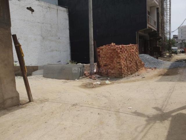 Residential Plot in Sector 73 for resale Noida. The reference number is 20456661