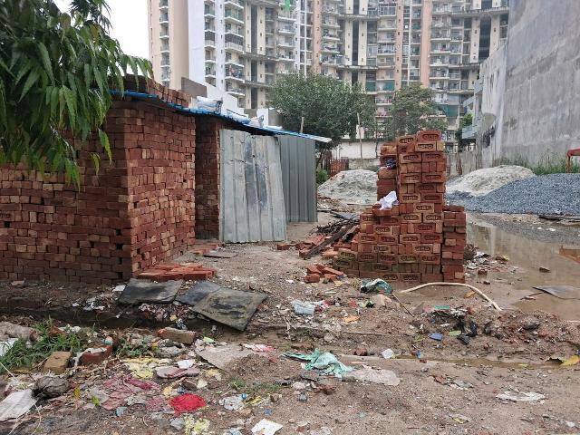 Residential Plot in Sector 70 for resale Noida. The reference number is 19050064