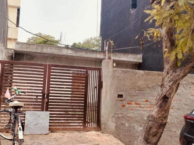 Residential Plot in Sector 71 for resale Noida. The reference number is 21001882