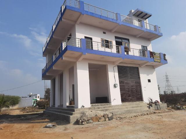 Residential Plot in Sector 72 for resale Faridabad. The reference number is 5850472