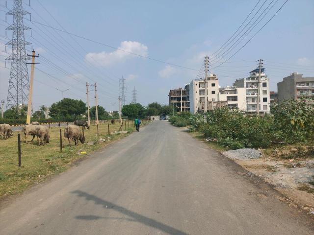 Residential Plot in Sector 77 for resale Faridabad. The reference number is 21308418