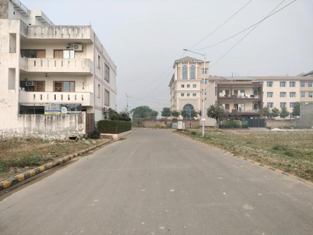 Residential Plot in Sector 75 for resale Faridabad. The reference number is 19032103