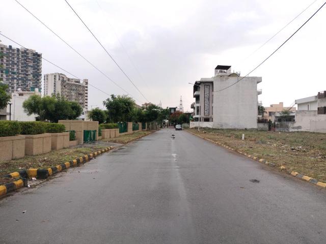 Residential Plot in Sector 75 for resale Faridabad. The reference number is 20267597