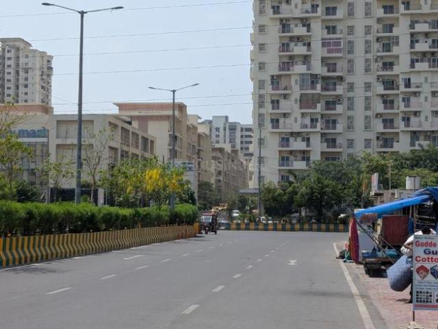 Residential Plot in Sector 76 for resale Noida. The reference number is 18176443