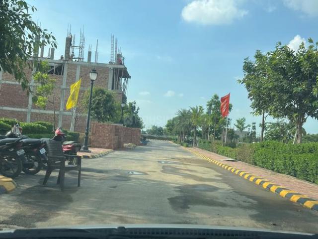 Residential Plot in Sector 76 for resale Faridabad. The reference number is 18599289