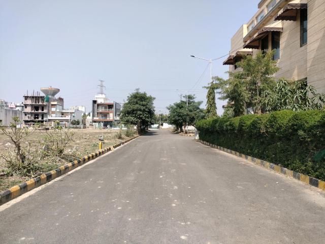Residential Plot in Sector 76 for resale Faridabad. The reference number is 19411059
