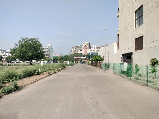 Residential Plot in Sector 76 for resale Faridabad. The reference number is 19876202