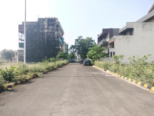 Residential Plot in Sector 76 for resale Faridabad. The reference number is 19978931