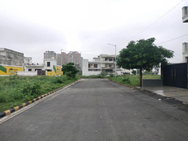 Residential Plot in Sector 76 for resale Faridabad. The reference number is 20247780