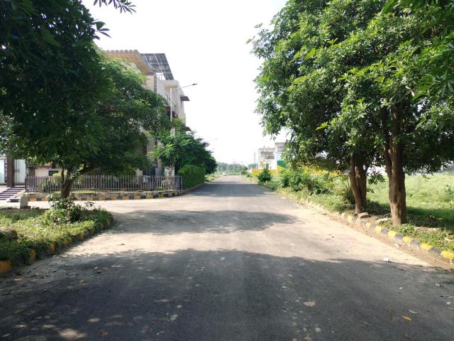 Residential Plot in Sector 76 for resale Faridabad. The reference number is 20870257
