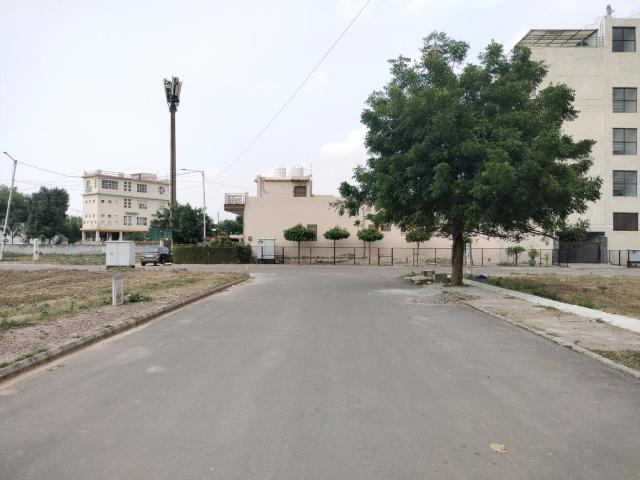 Residential Plot in Sector 76 for resale Faridabad. The reference number is 21272398
