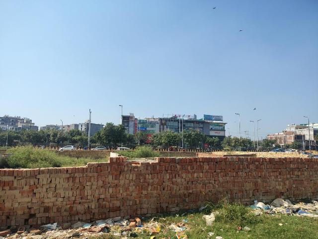 Residential Plot in Sector 78 for resale Noida. The reference number is 21339009