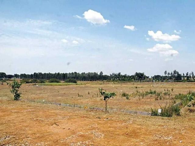 Residential Plot in Sector 78 for resale Faridabad. The reference number is 21178474