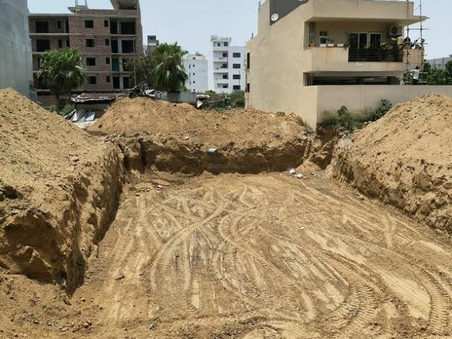 Residential Plot in Sector 7 for resale Gurgaon. The reference number is 20024219