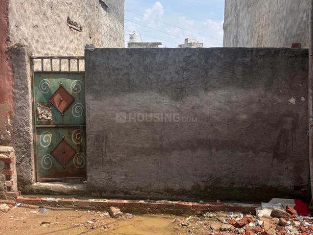 Residential Plot in Sector 81 for resale Noida. The reference number is 20903366
