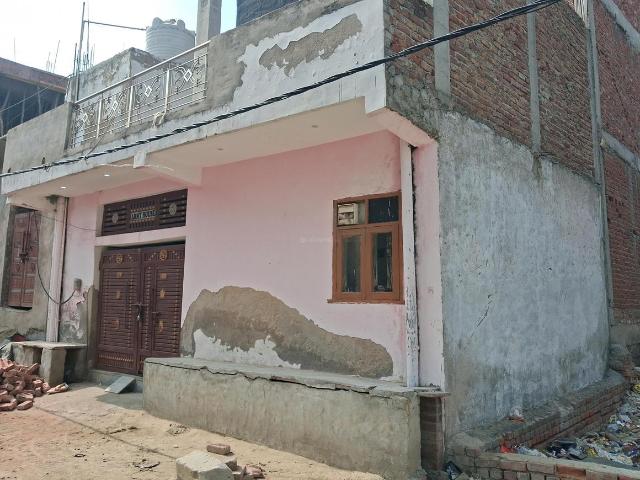 Residential Plot in Sector 81 for resale Noida. The reference number is 21285032