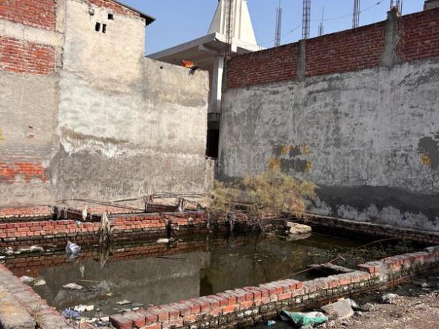 Residential Plot in Sector 82 for resale Noida. The reference number is 21238480