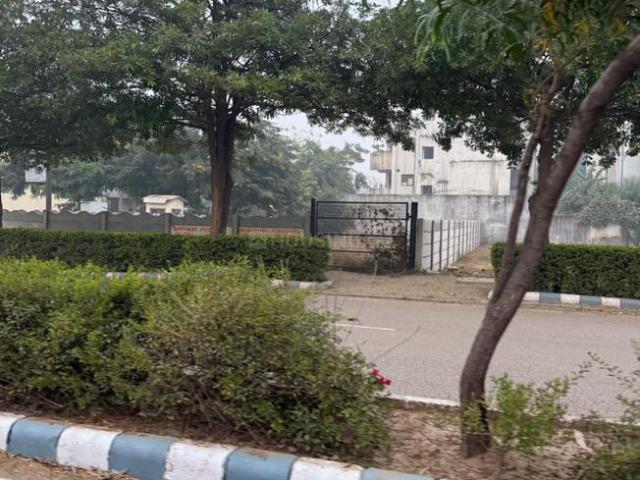 Residential Plot in Sector 82 for resale Gurgaon. The reference number is 15830284