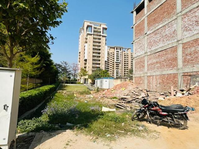 Residential Plot in Sector 82 for resale Gurgaon. The reference number is 20770015