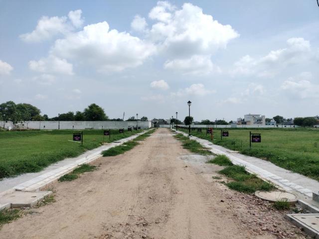 Residential Plot in Sector 84 for resale Faridabad. The reference number is 17859588