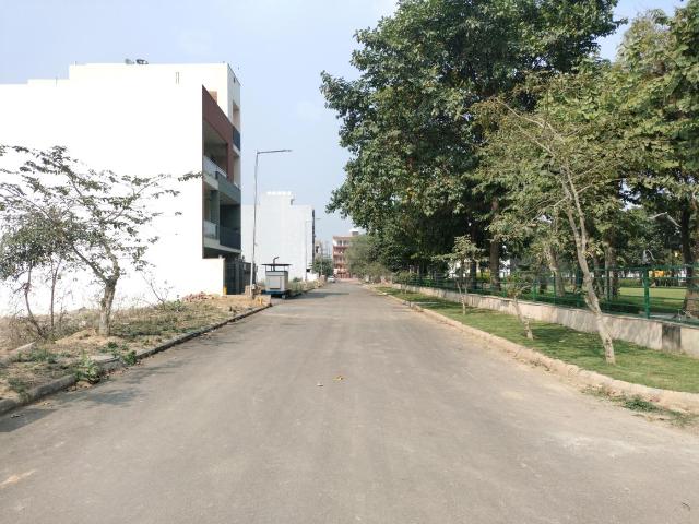 Residential Plot in Sector 84 for resale Faridabad. The reference number is 19410849