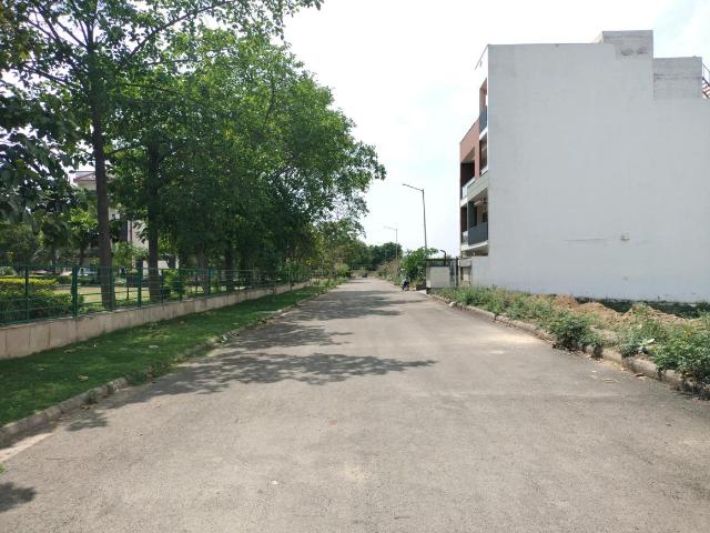 Residential Plot in Sector 84 for resale Faridabad. The reference number is 19888102