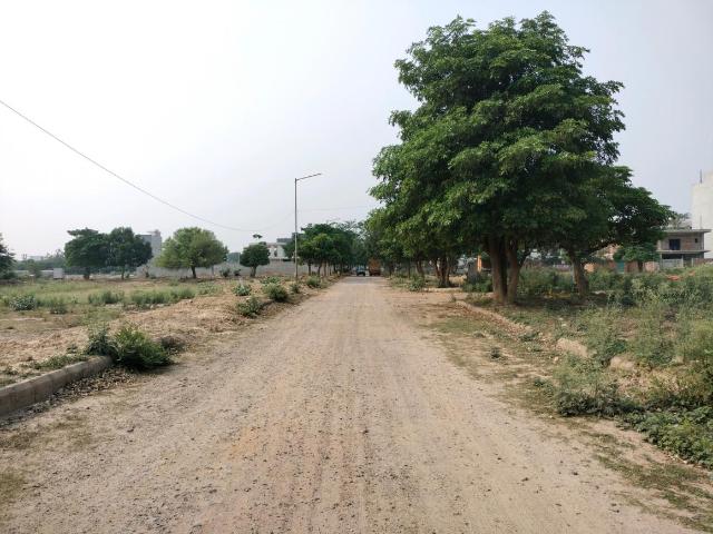Residential Plot in Sector 84 for resale Faridabad. The reference number is 20036850