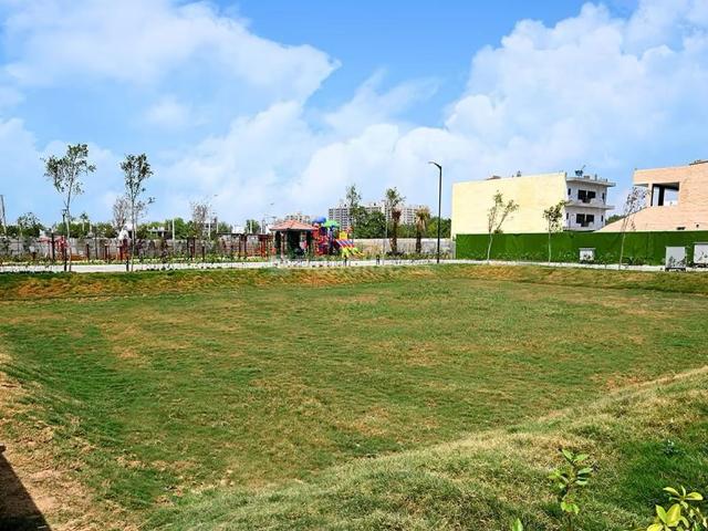 Residential Plot in Sector 84 for resale Faridabad. The reference number is 20606610