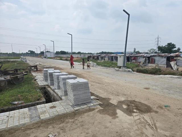 Residential Plot in Sector 84 for resale Faridabad. The reference number is 21062209