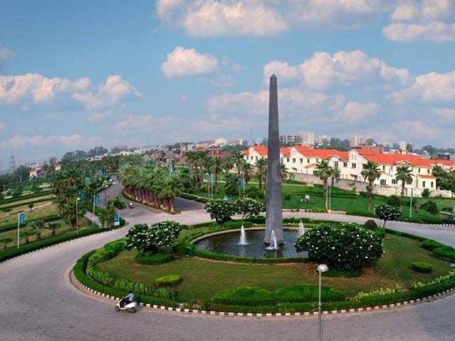 Residential Plot in Sector 85 for resale Mohali. The reference number is 21105407